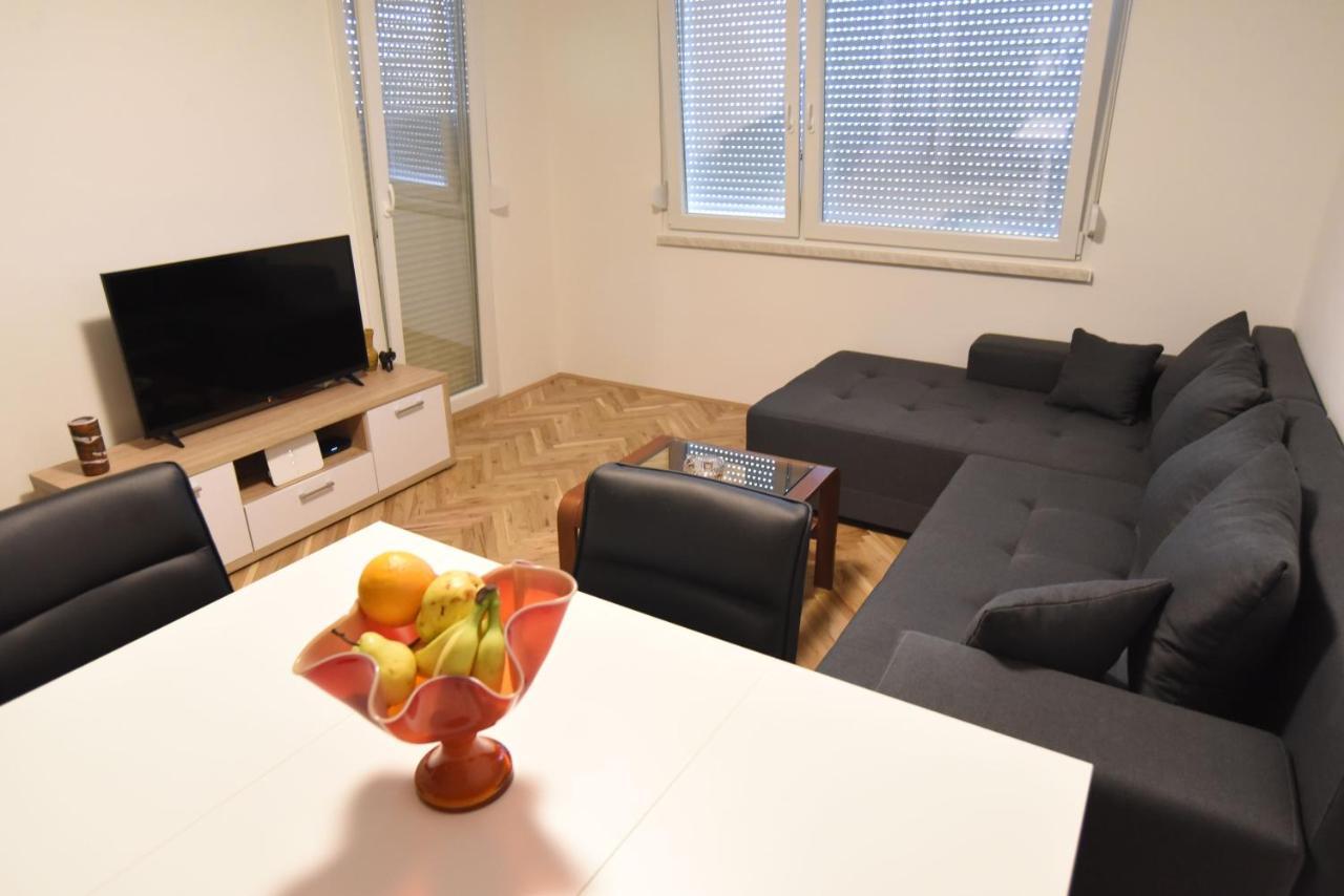 Cosy And Comfortable.Centrally Located And Still Quiet Lejlighed Rijeka Eksteriør billede